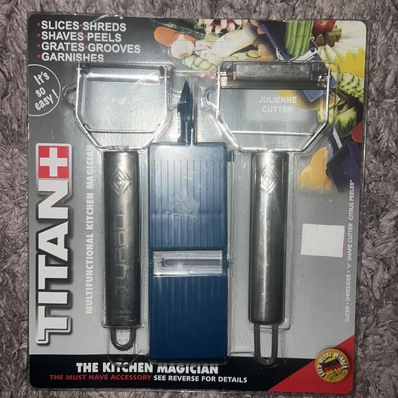 Kitchen Titan Peeler And Julienne Cutter Poshmark